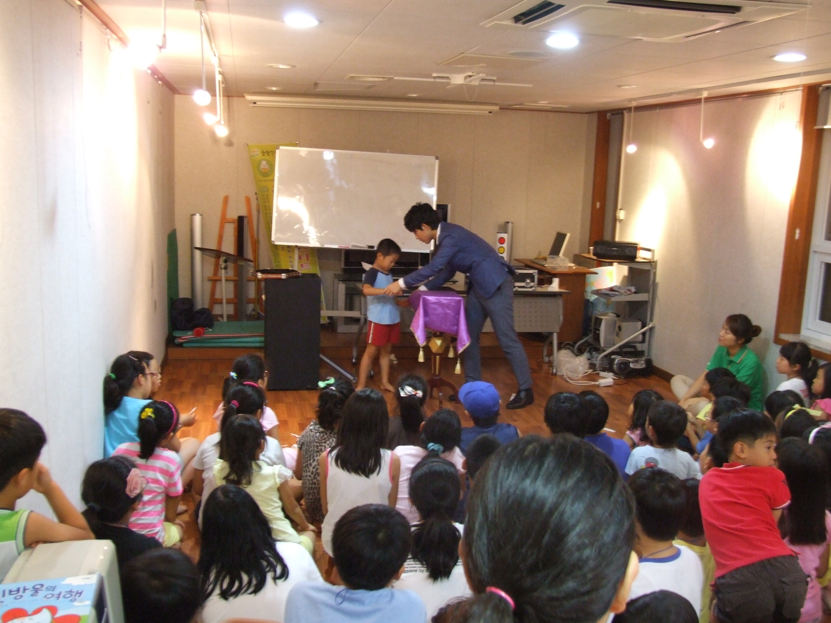 2012 도서관에서 하룻밤 자기 첨부 이미지 #